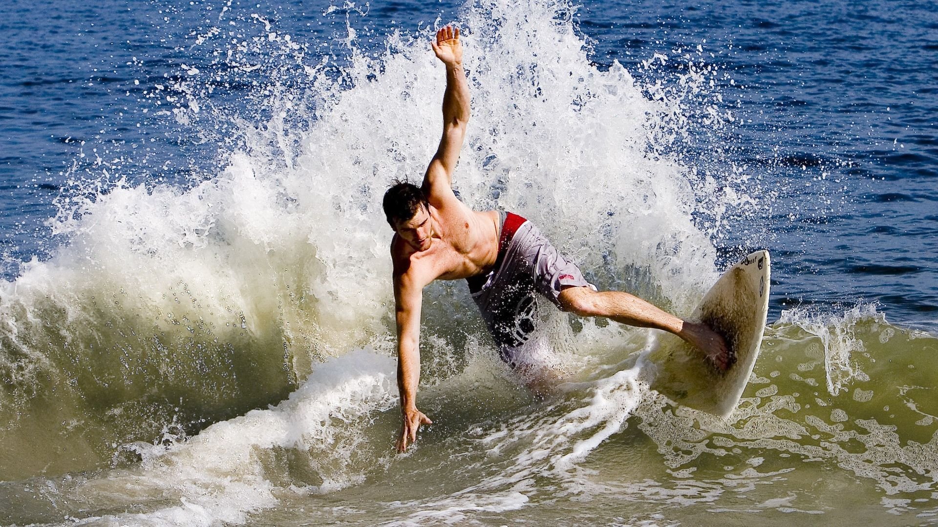 乐鱼电竞在线平台登录入口-奥预赛中国青年队复仇 精彩瞬间点燃全场,中国青年奥运会